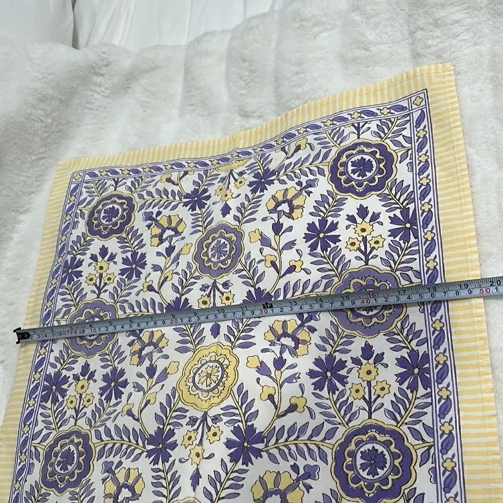 WILLIAM SONOMA BUNDLE OF OF 2 NAPKINS 2 PLACEMATS.